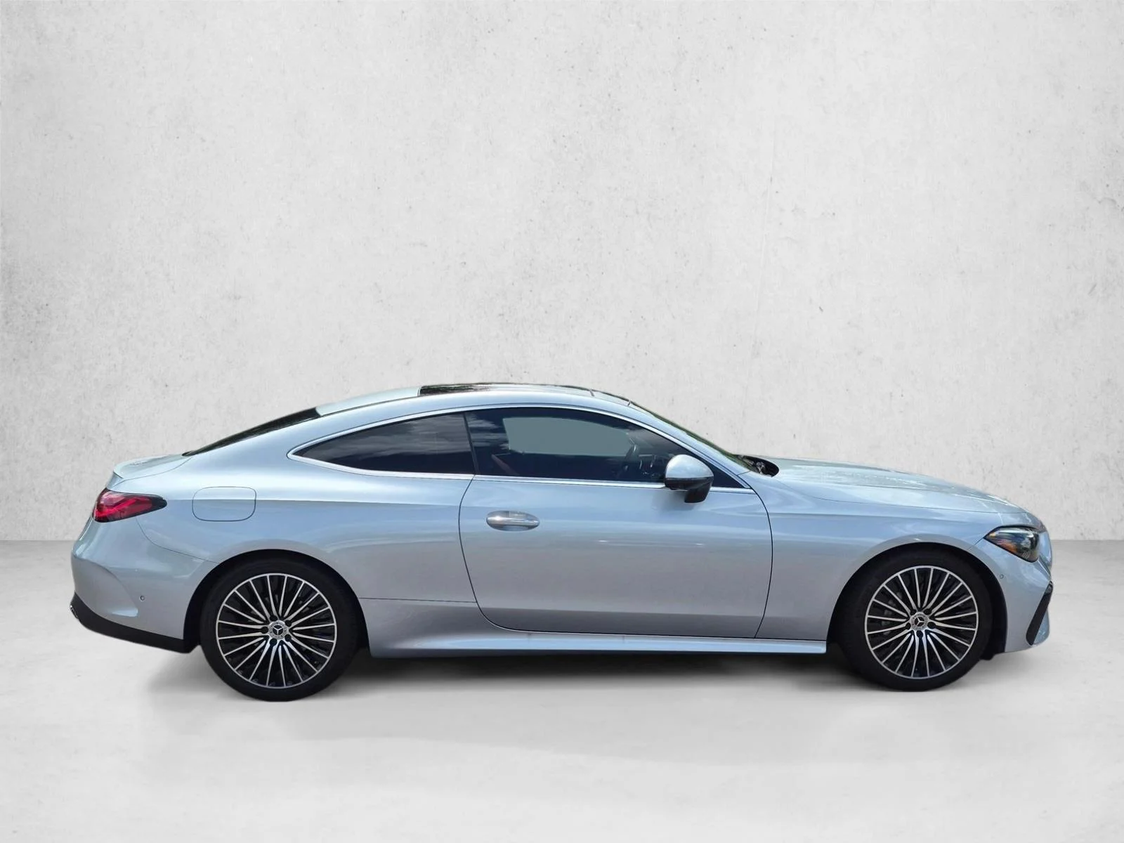Used 2024 Cirrus Silver Metallic Mercedes-Benz CLE 300 image 4
