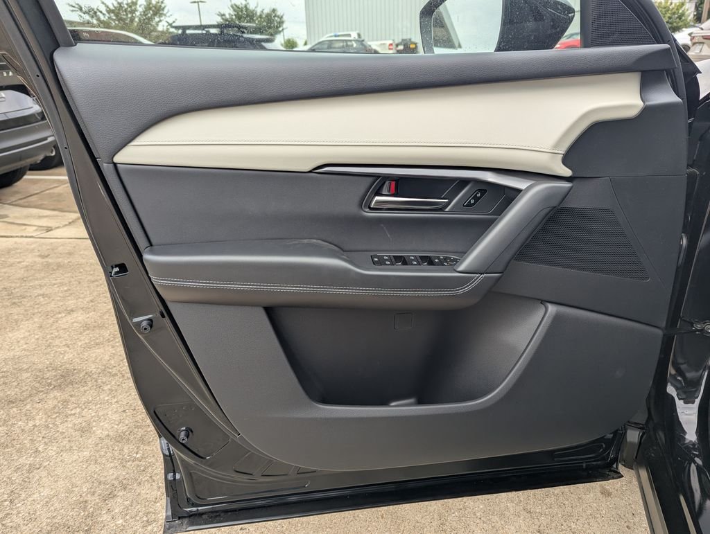 New 2026 Jet Black Mica Mazda 2.5 S Select AWD image 12