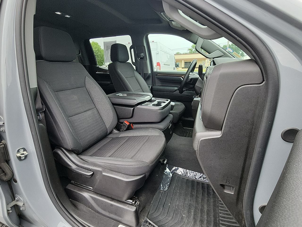 Used 2024 Slate Gray Metallic Chevrolet LT image 23