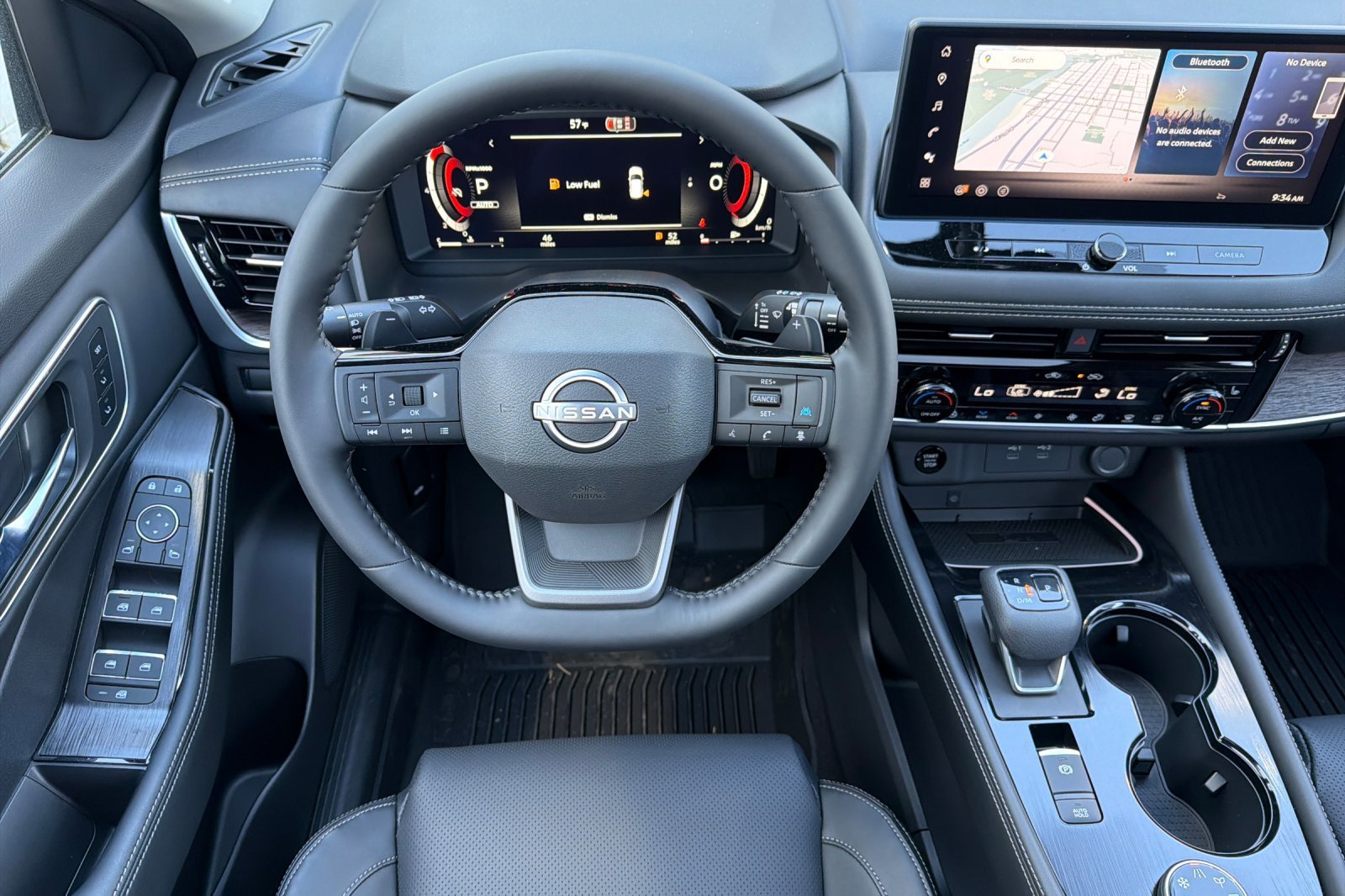 New 2026 Everest White Pearl/Super Black Nissan Platinum image 11