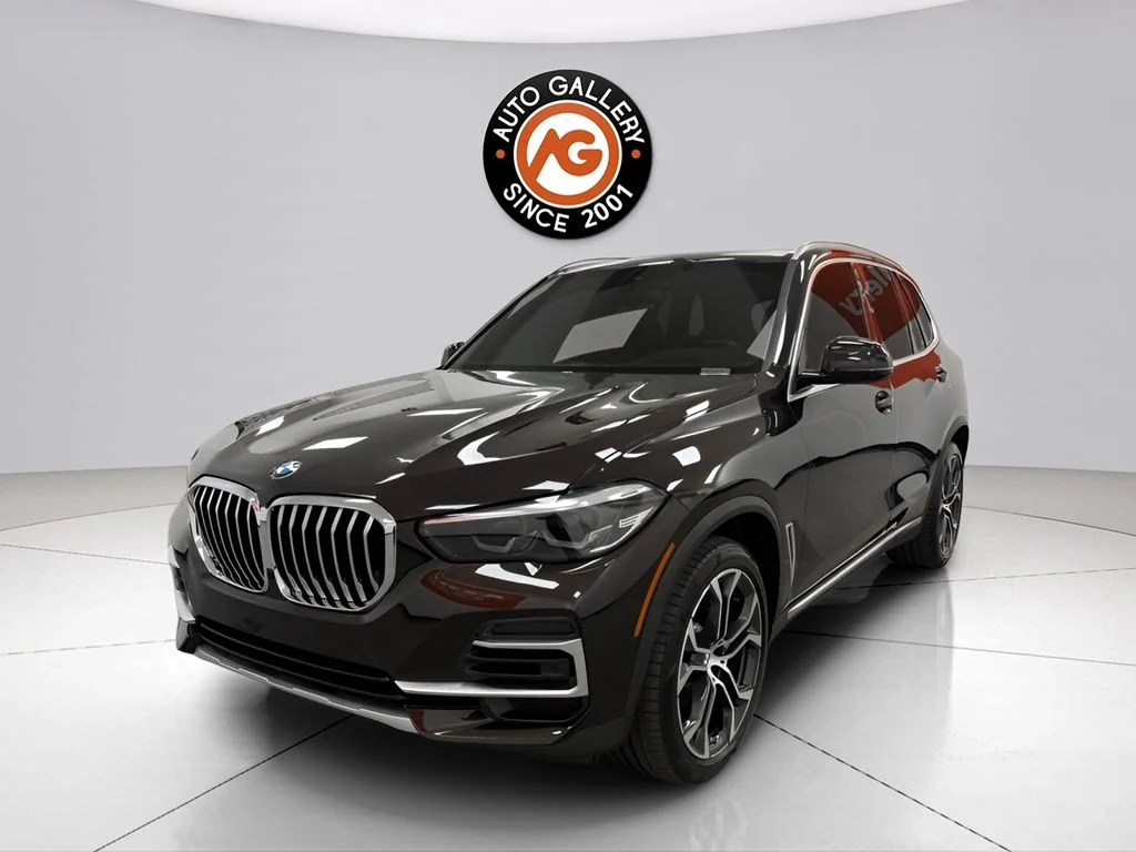 Used 2023 Brown BMW xDrive40i image 3
