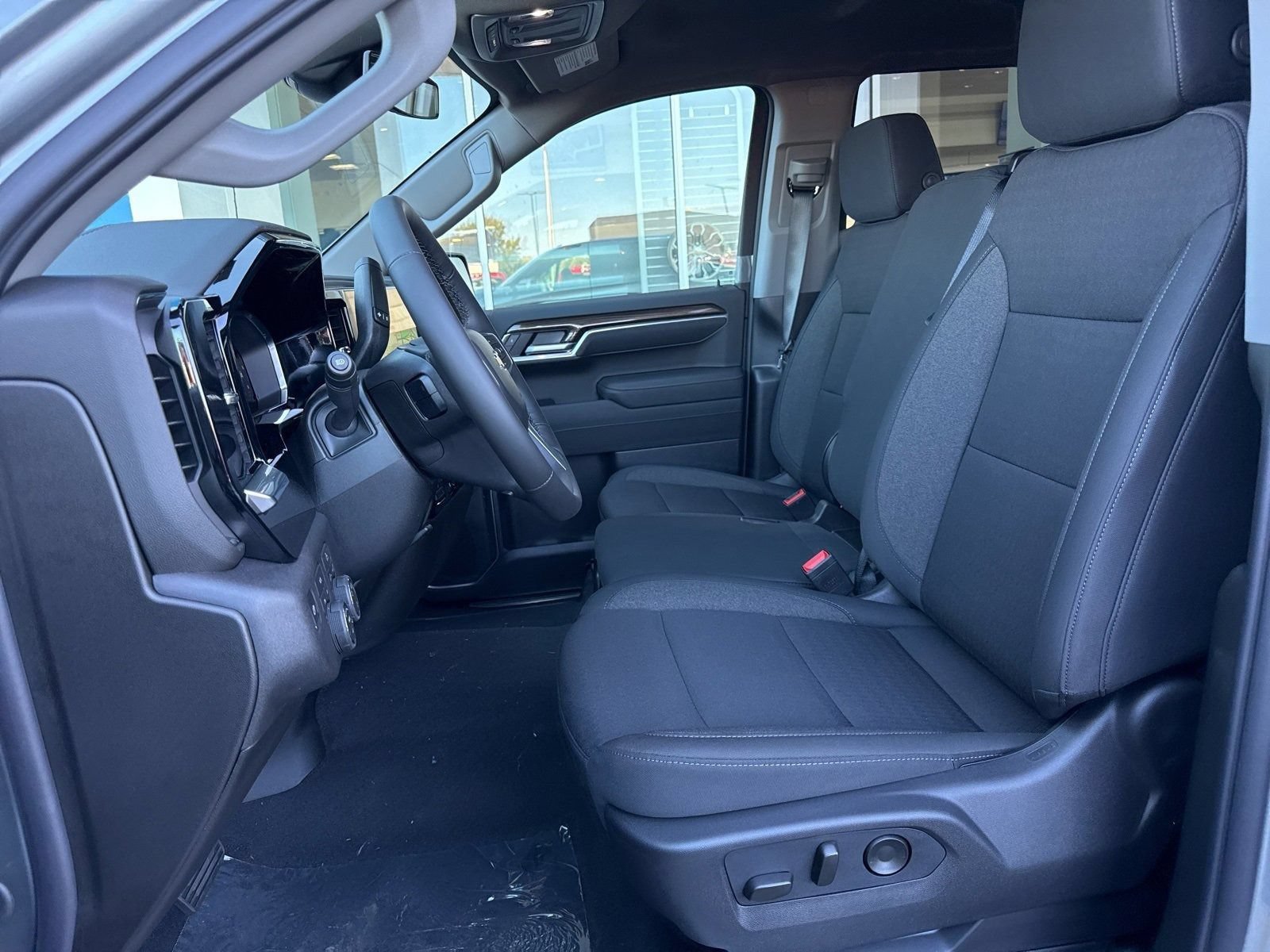 New 2026 Sterling Gray Metallic Chevrolet LT (2FL) with Convenience Package - Trailering Package - 20in Grazen Wheels image 16