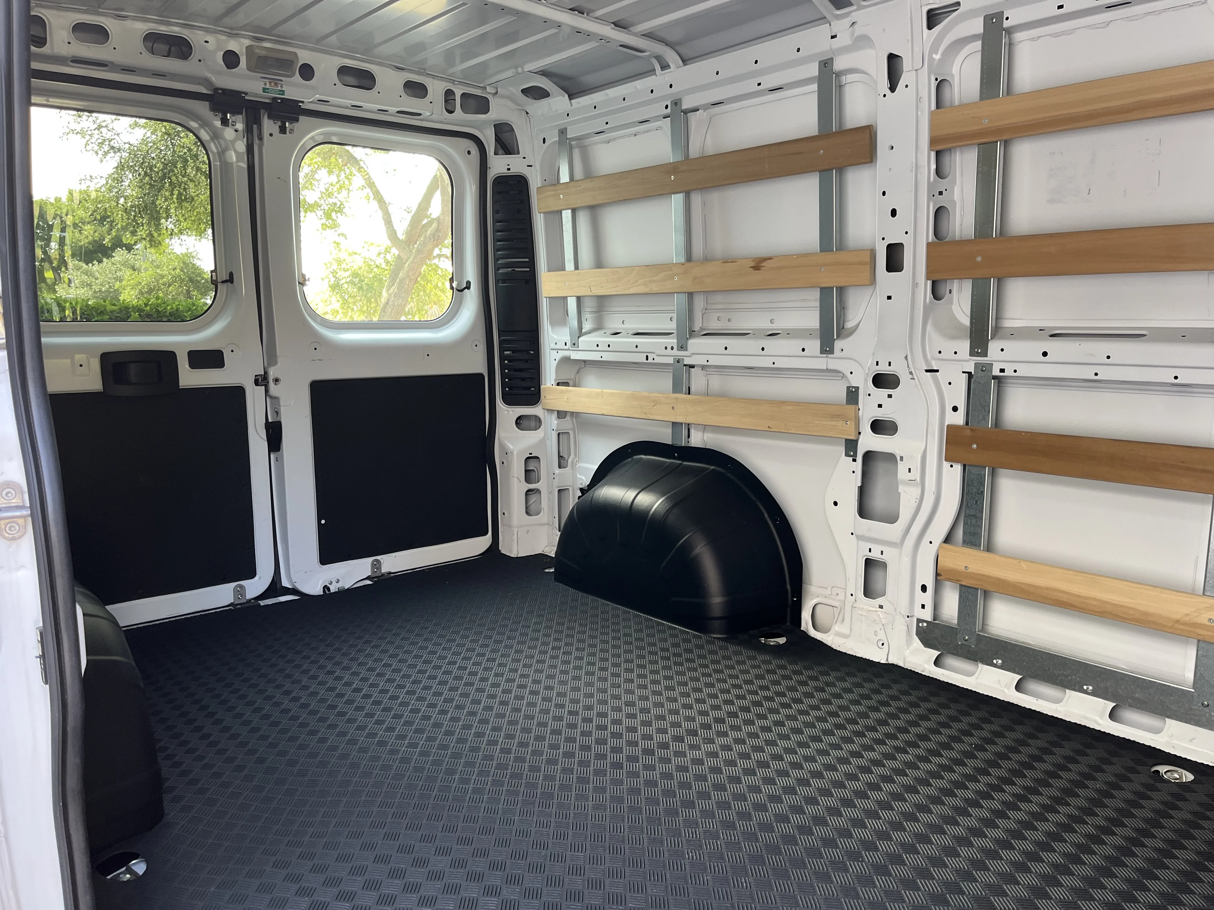 Used 2025 Bright White Clearcoat Ram Tradesman image 15