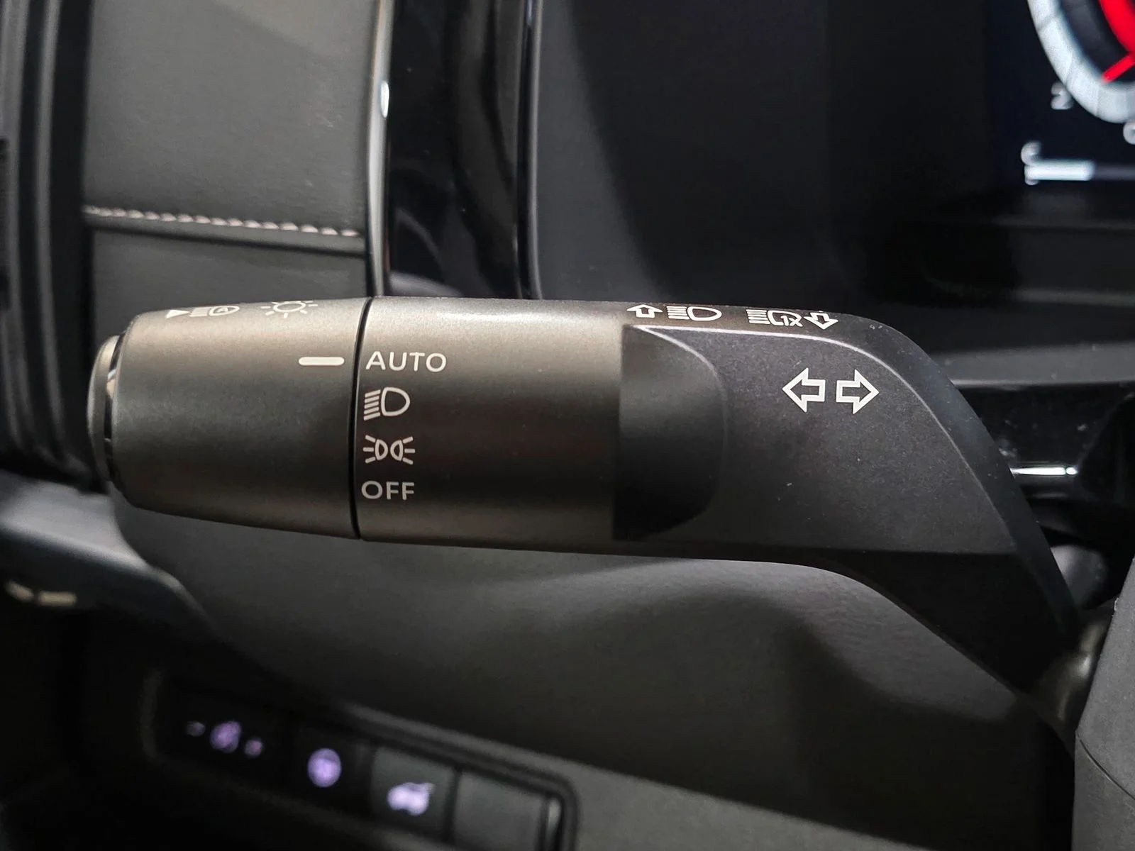 New 2026 Gun Metallic Nissan SL image 35