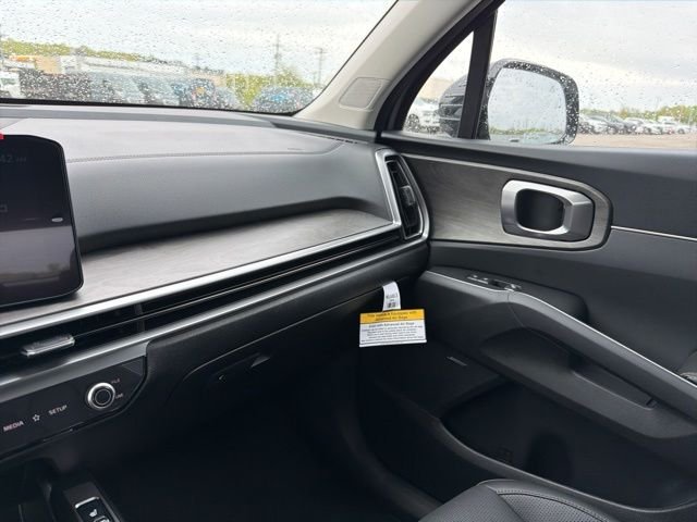 New 2026 Wolf Gray Kia X-Line EX AWD image 21