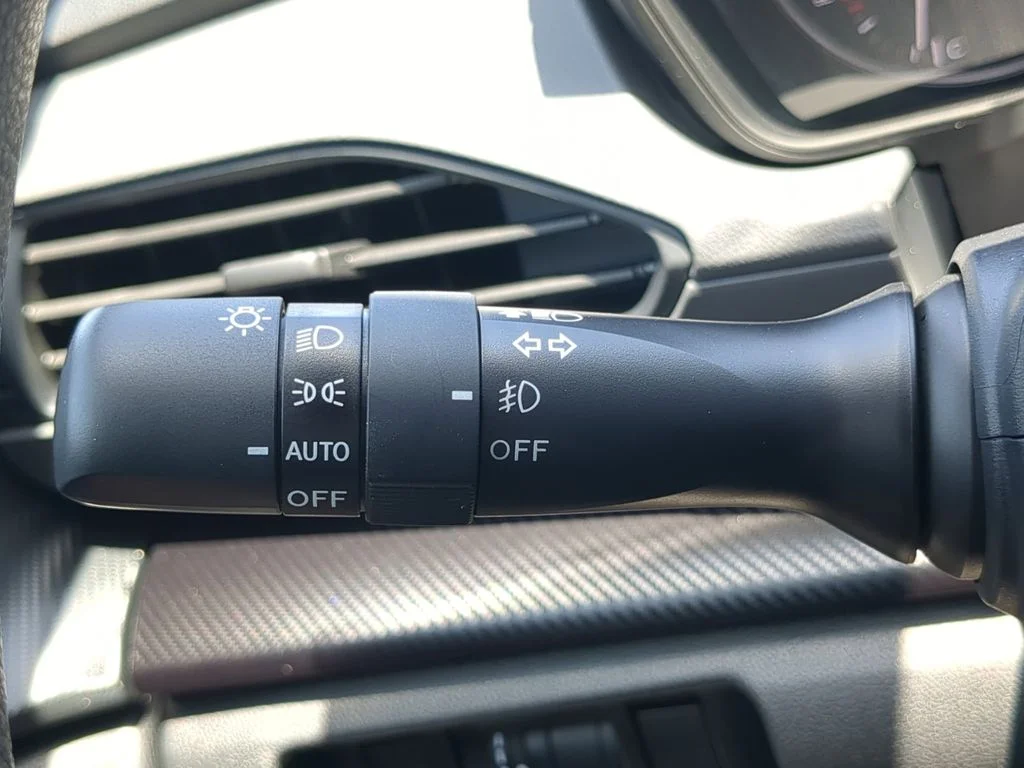 2025 Subaru Crosstrek Premium - Photo 25