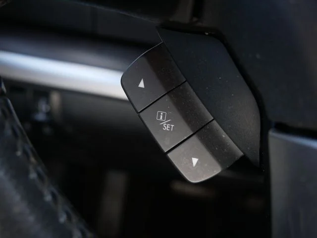 Used 2017 Crystal Black Silica Subaru 2.5i image 22
