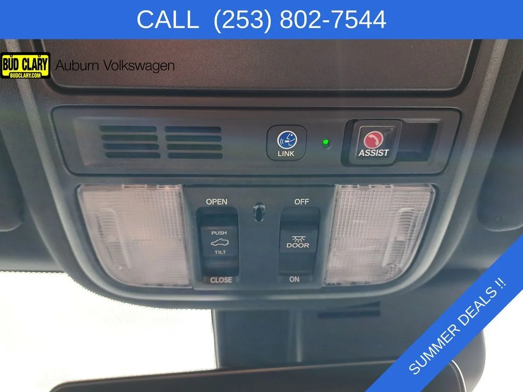 Used 2019 Black Honda Touring image 11