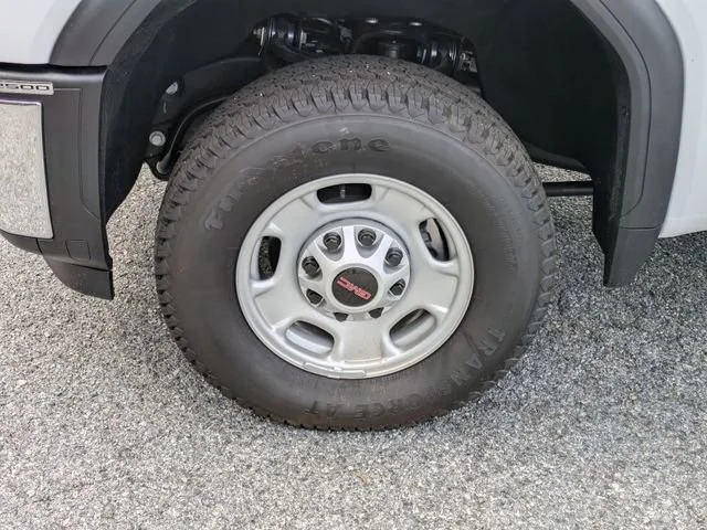 New 2024 Summit White GMC Pro image 10