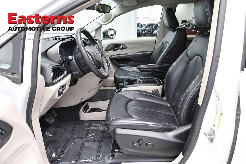 Certified Used 2023 White Chrysler Touring L image 14