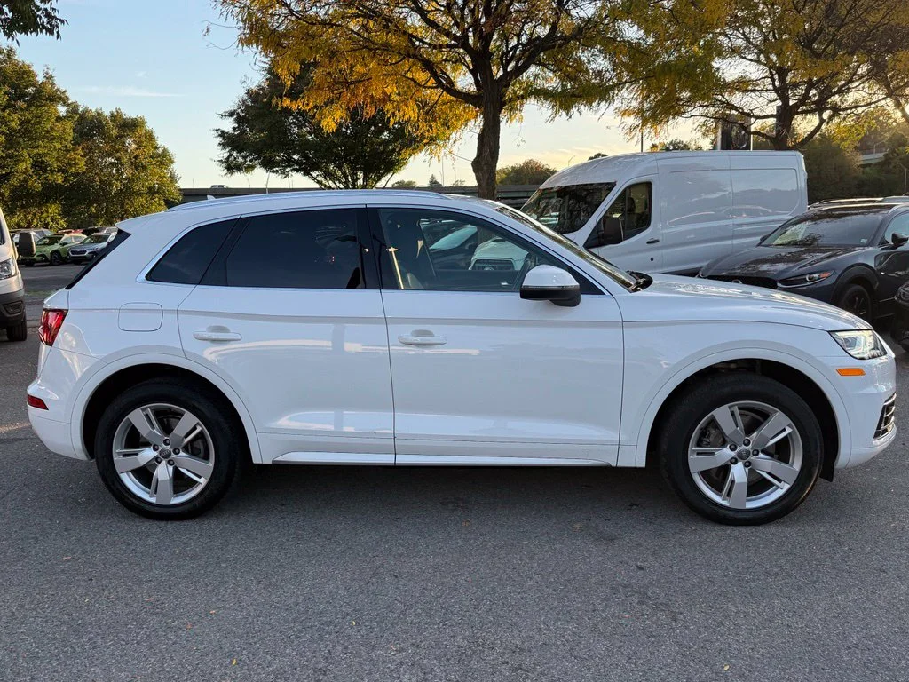 Used 2019 Ibis White Audi 2.0T Premium Plus image 11