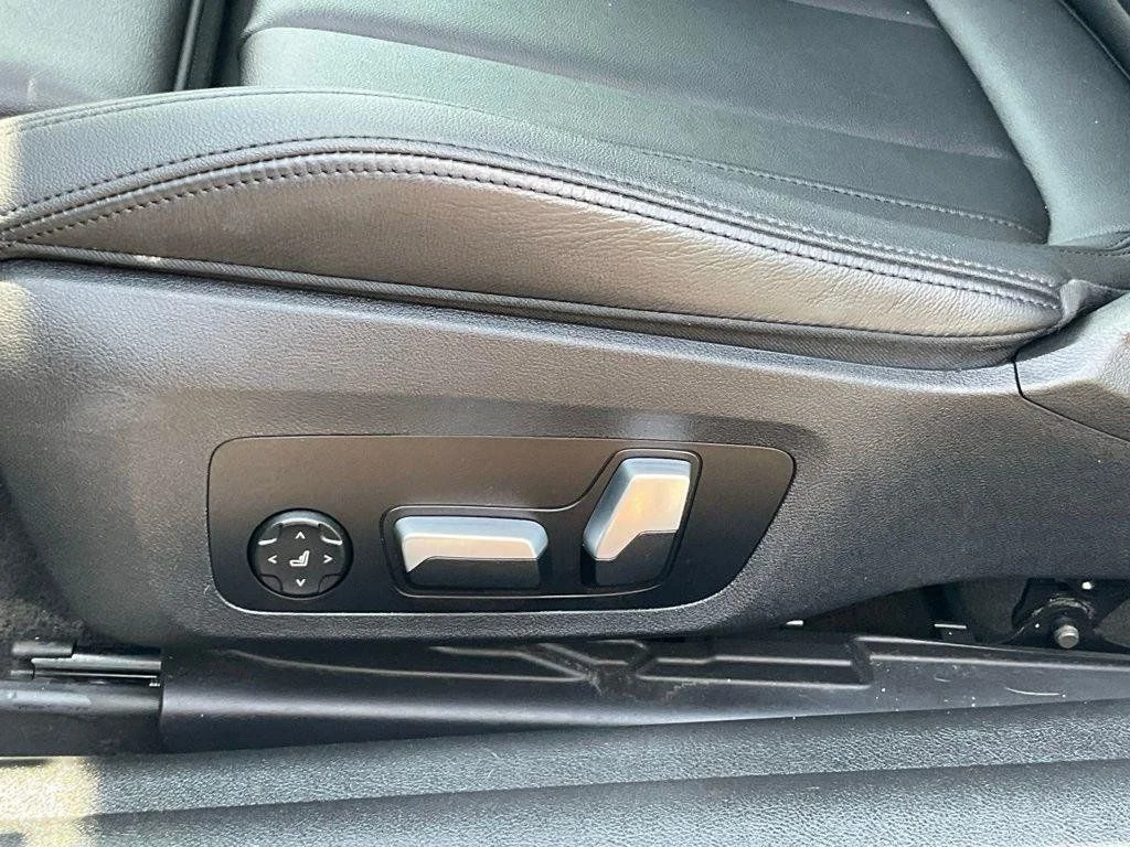 Used 2021 Blue BMW 430i xDrive image 17
