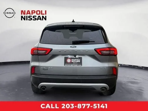 Used 2023 Silver Ford Active image 4