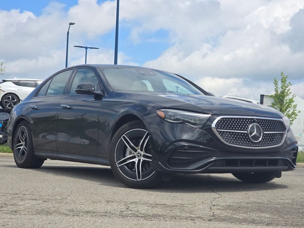 2026 Mercedes-Benz E-Class E350 4MATIC's photo