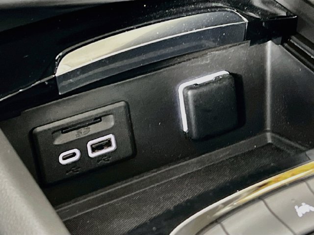 2022 Buick Envision Essence - Photo 21