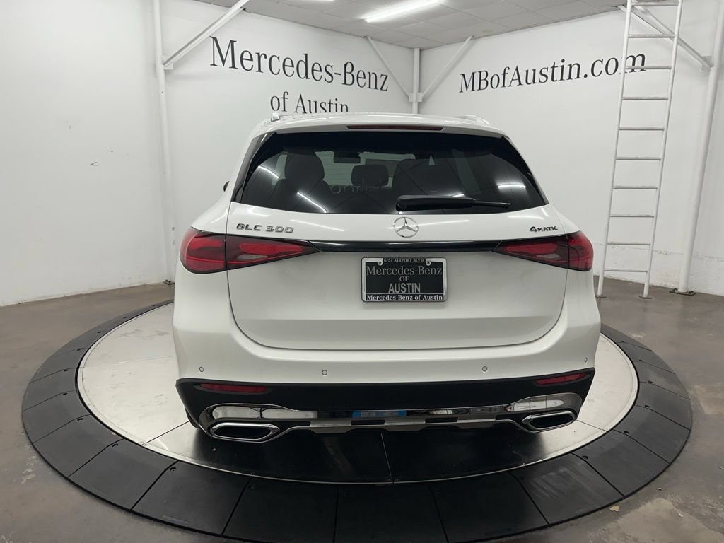 New 2027 Polar White Mercedes-Benz GLC 300 image 36