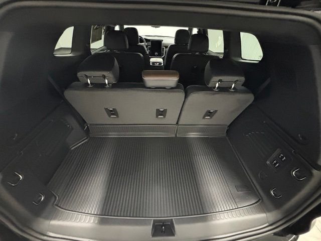Used 2026 Ebony Twilight Metallic GMC Denali Ultimate image 11