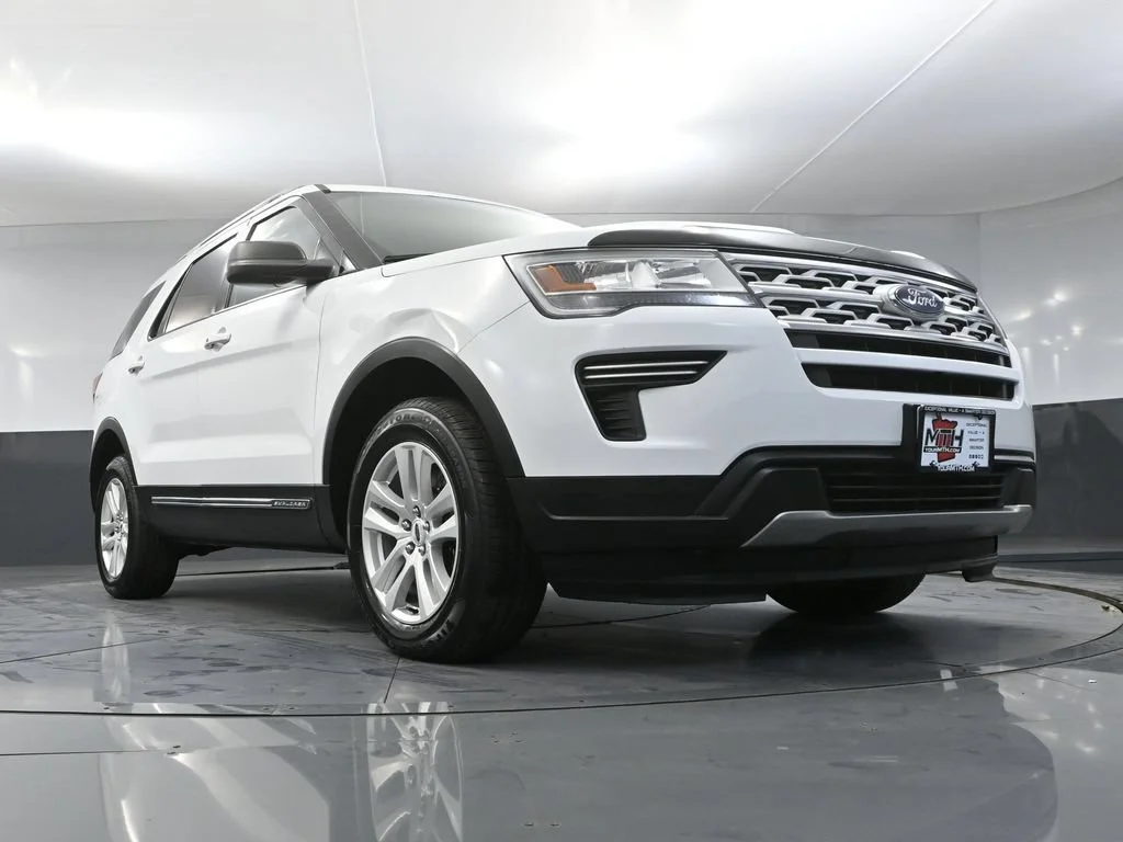 Used 2019 White Ford XLT image 44