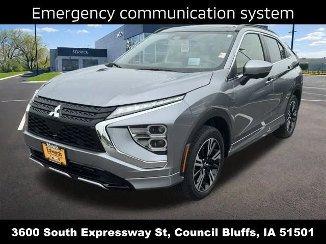 Used 2024  Mitsubishi SEL image 8