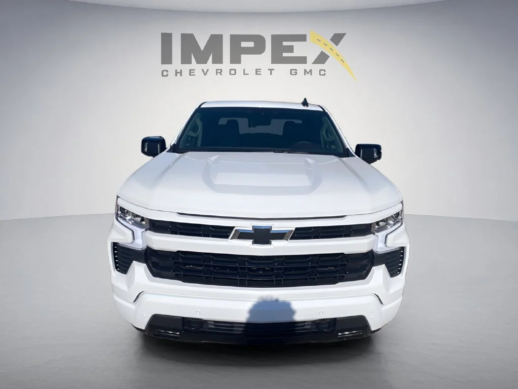 New 2026 White Chevrolet RST image 8