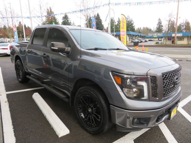 Used 2019 Gun Metallic Nissan SV Midnight Edition image 6