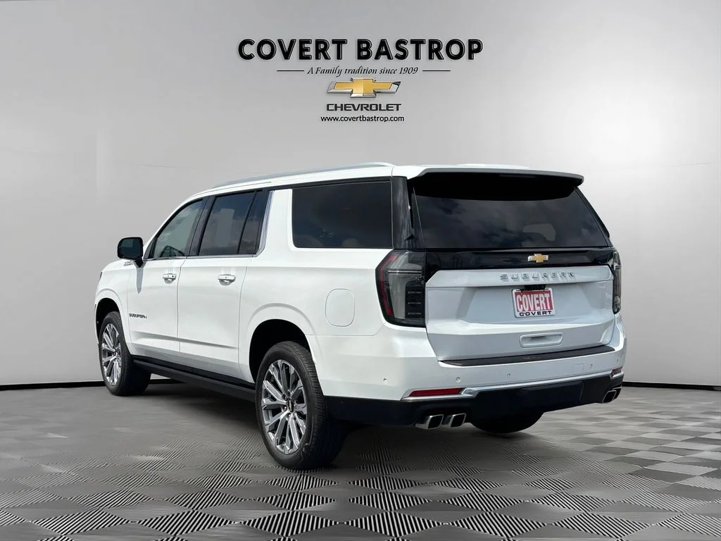 Used 2025 Beige Chevrolet High Country image 4