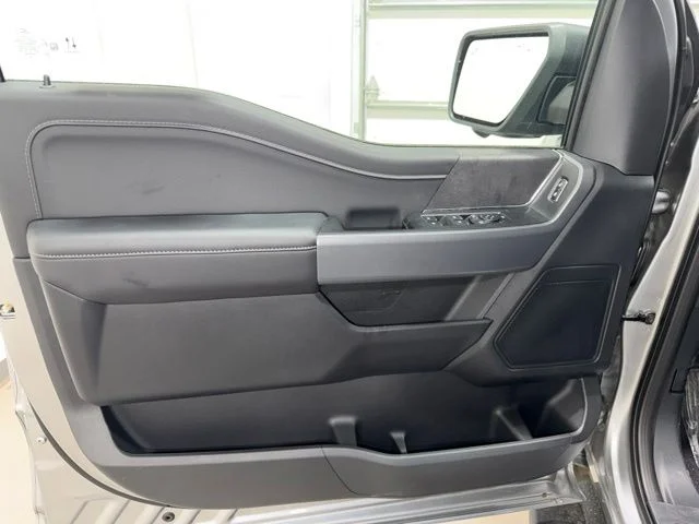 New 2026 Iconic Silver Metallic Ford XLT image 10