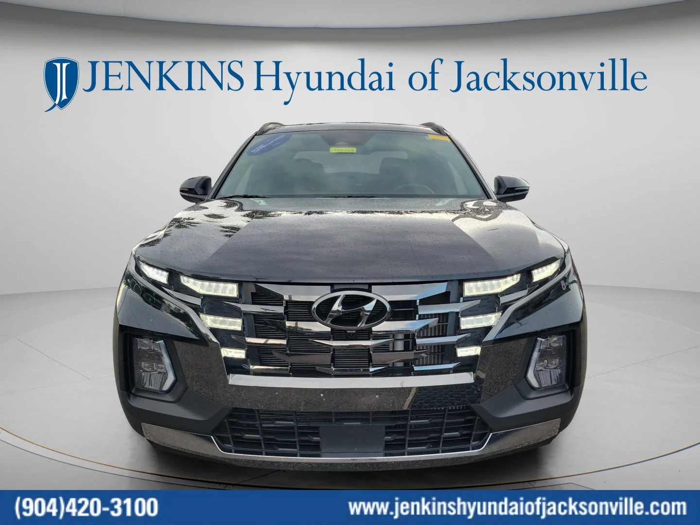 Used 2023 Phantom Black Hyundai Limited image 8