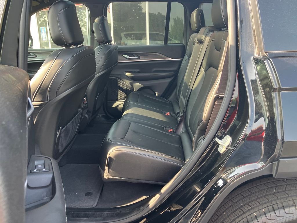 Used 2024 Black Jeep Limited image 29