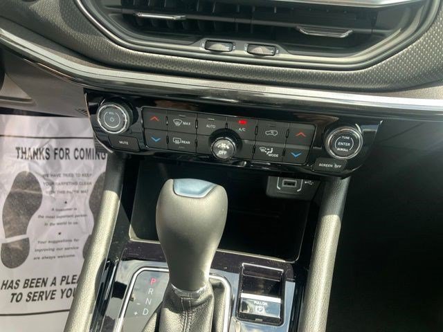 New 2026 Fathom Blue Pearl-Coat Exterior Paint Jeep Limited Altitude image 16