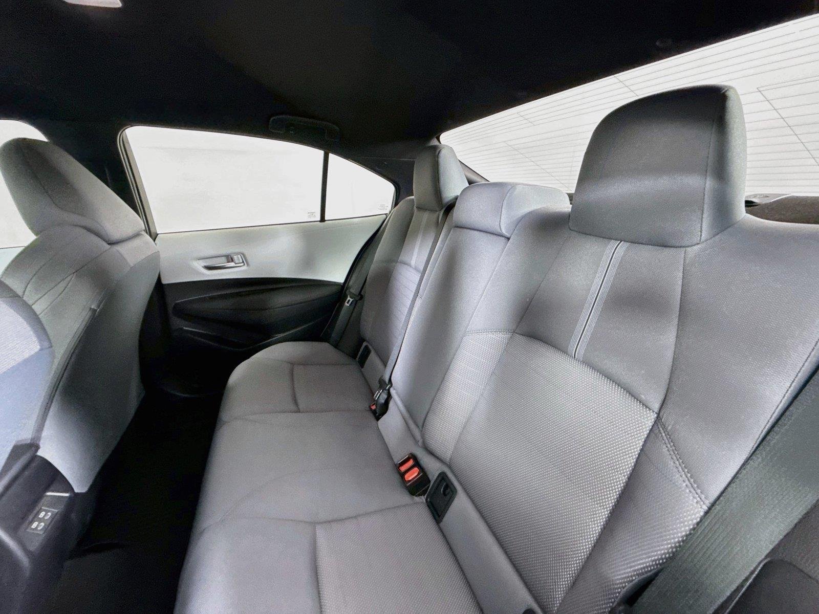 Certified Used 2025 Classic Silver Metallic Toyota SE image 28