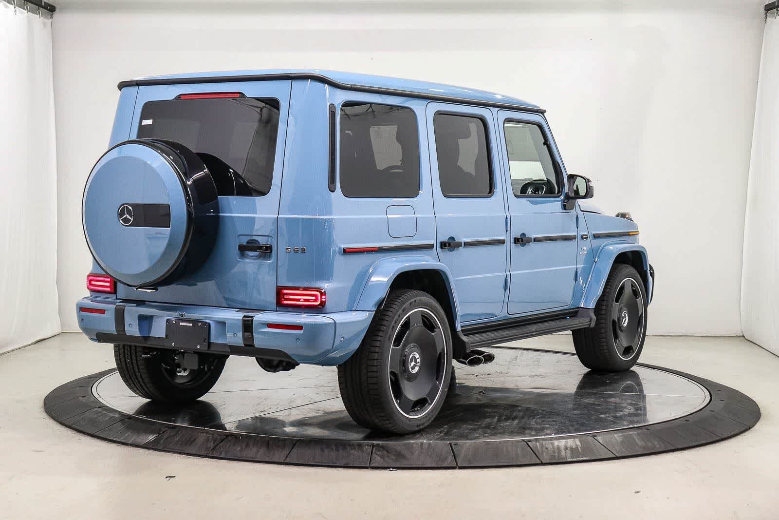 New 2026 MANUFAKTUR China Blue Mercedes-Benz AMG® G 63 image 4