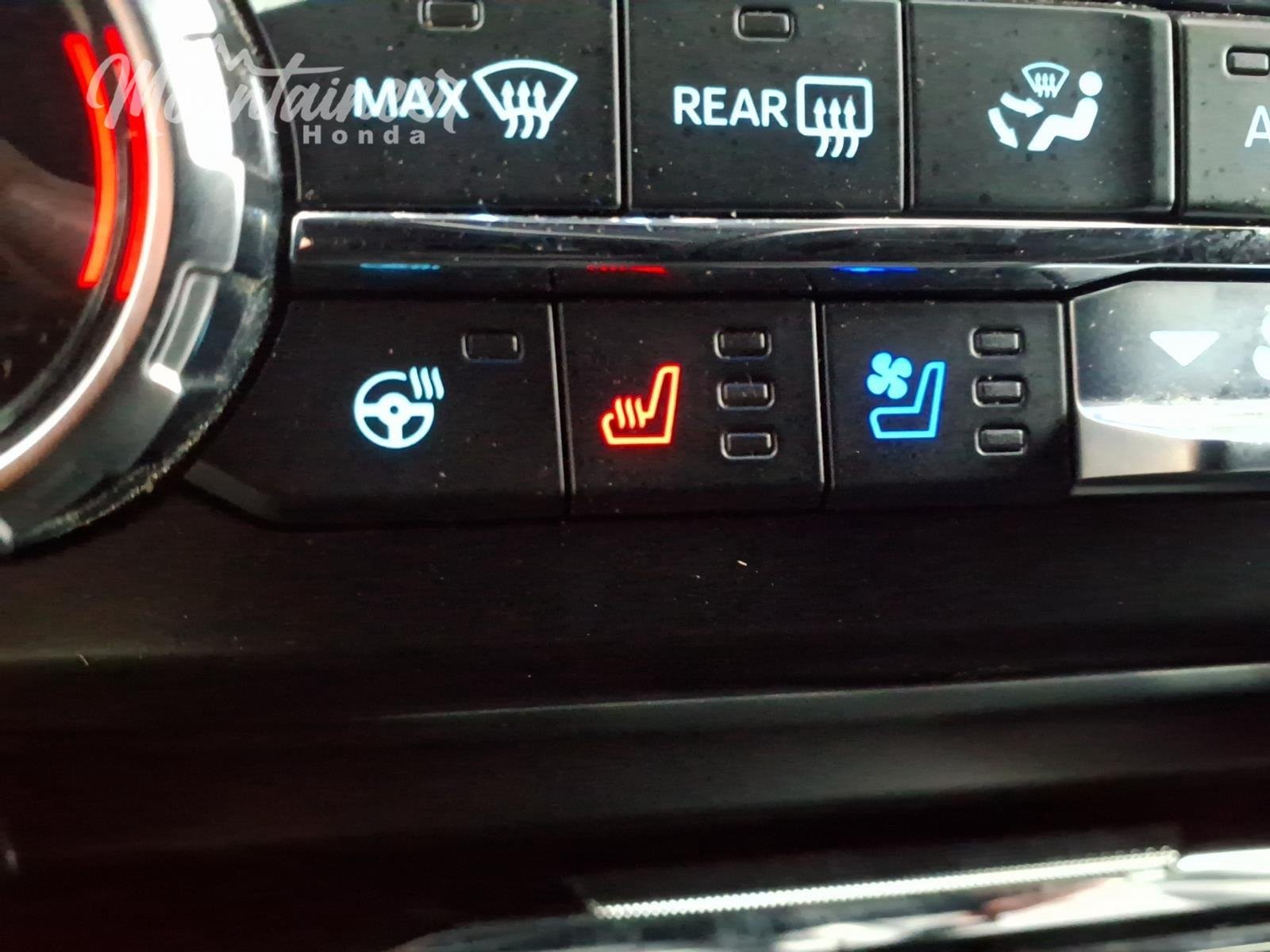 Used 2026 Avalanche Gray Ford LARIAT image 42