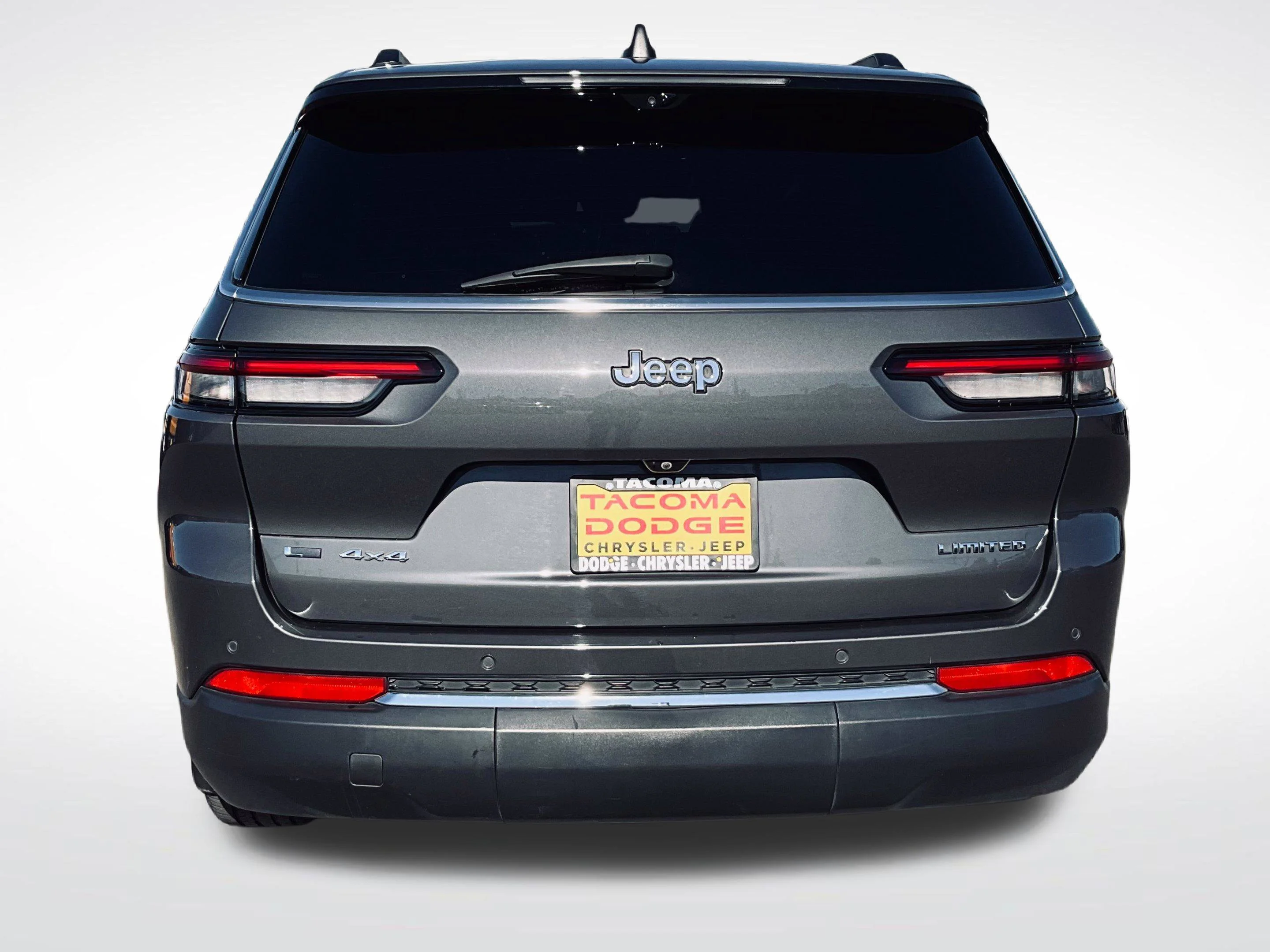 Used 2023 Gray Jeep Limited image 4
