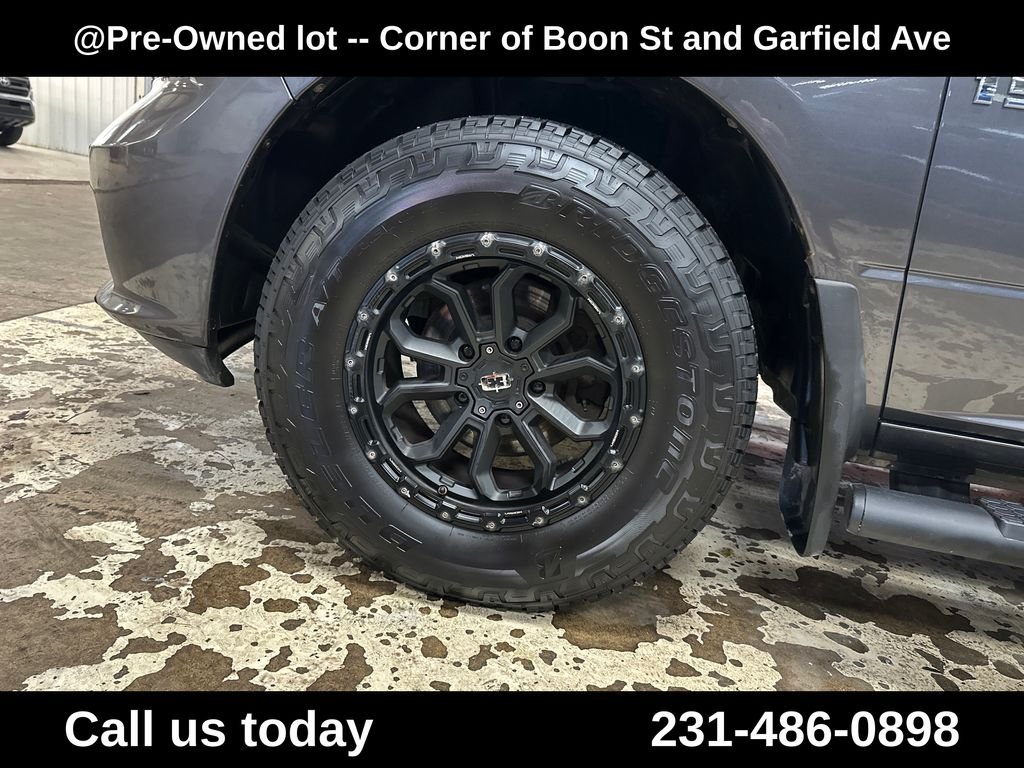 Used 2017 Gray Ram Sport image 11