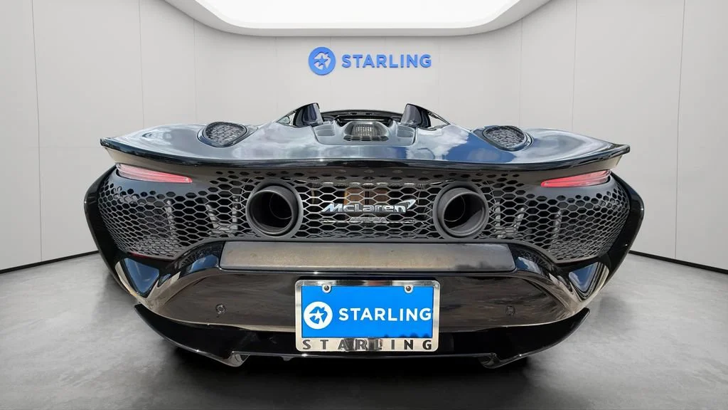Used 2026  McLaren Spider image 33