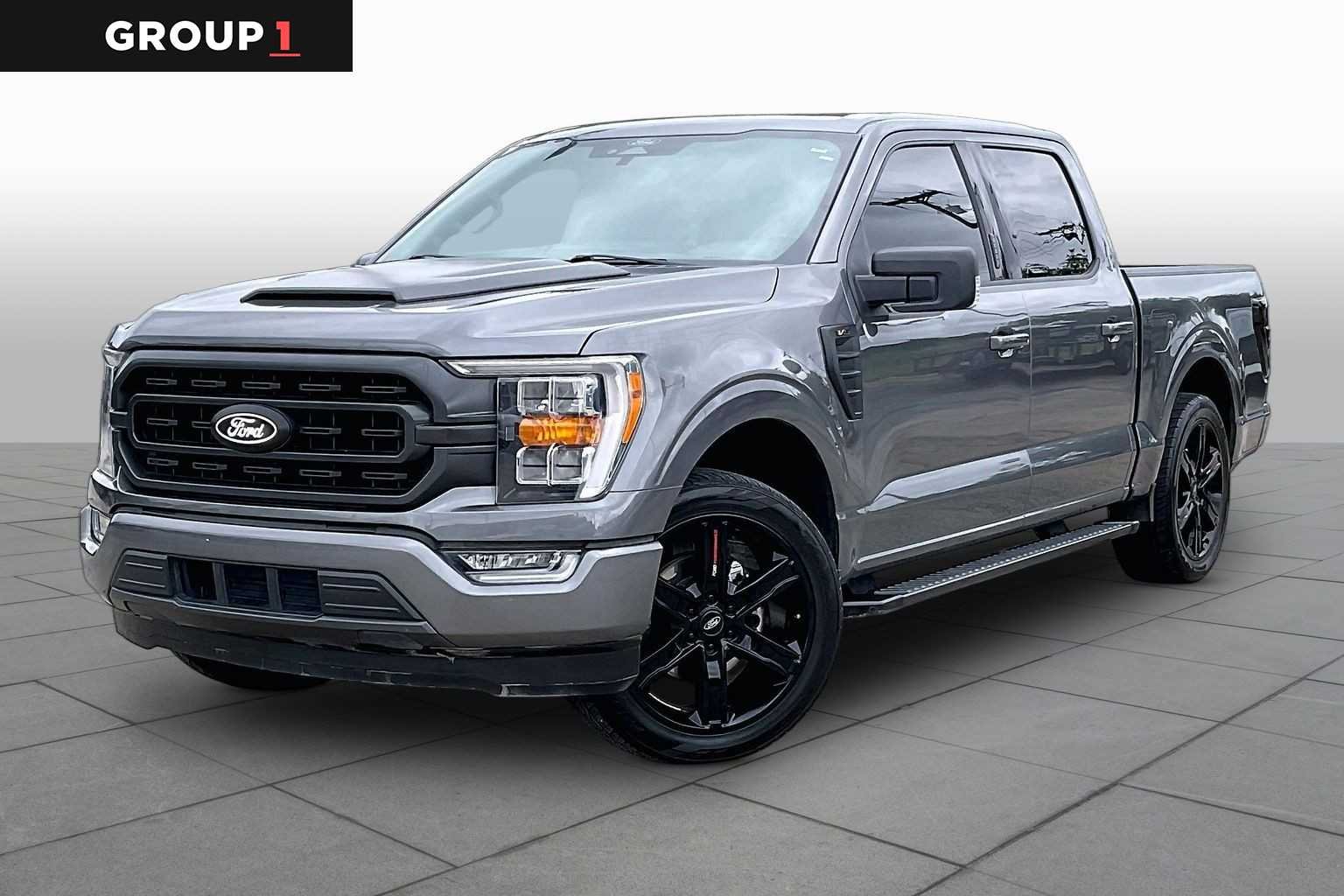 2022 Ford F-150 XLT SuperCrew 5-1/2 Box's photo