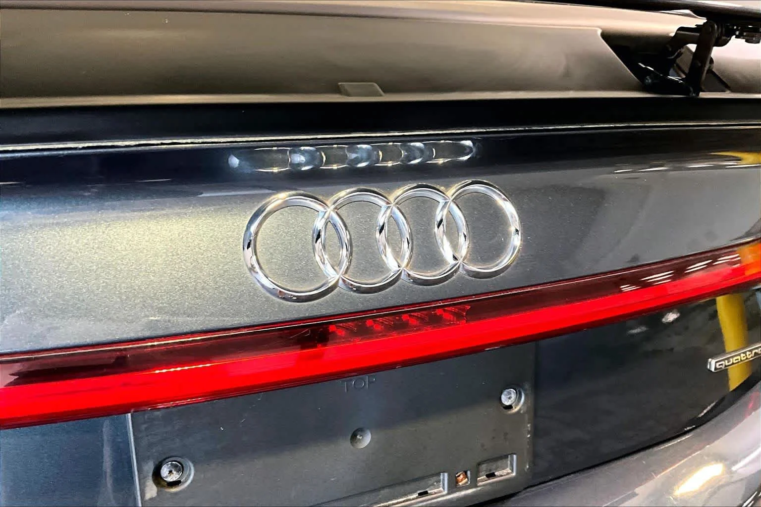 Used 2019 Triton Blue Audi Premium image 33