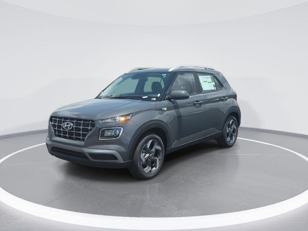 New 2026 Gray Hyundai SEL image 4