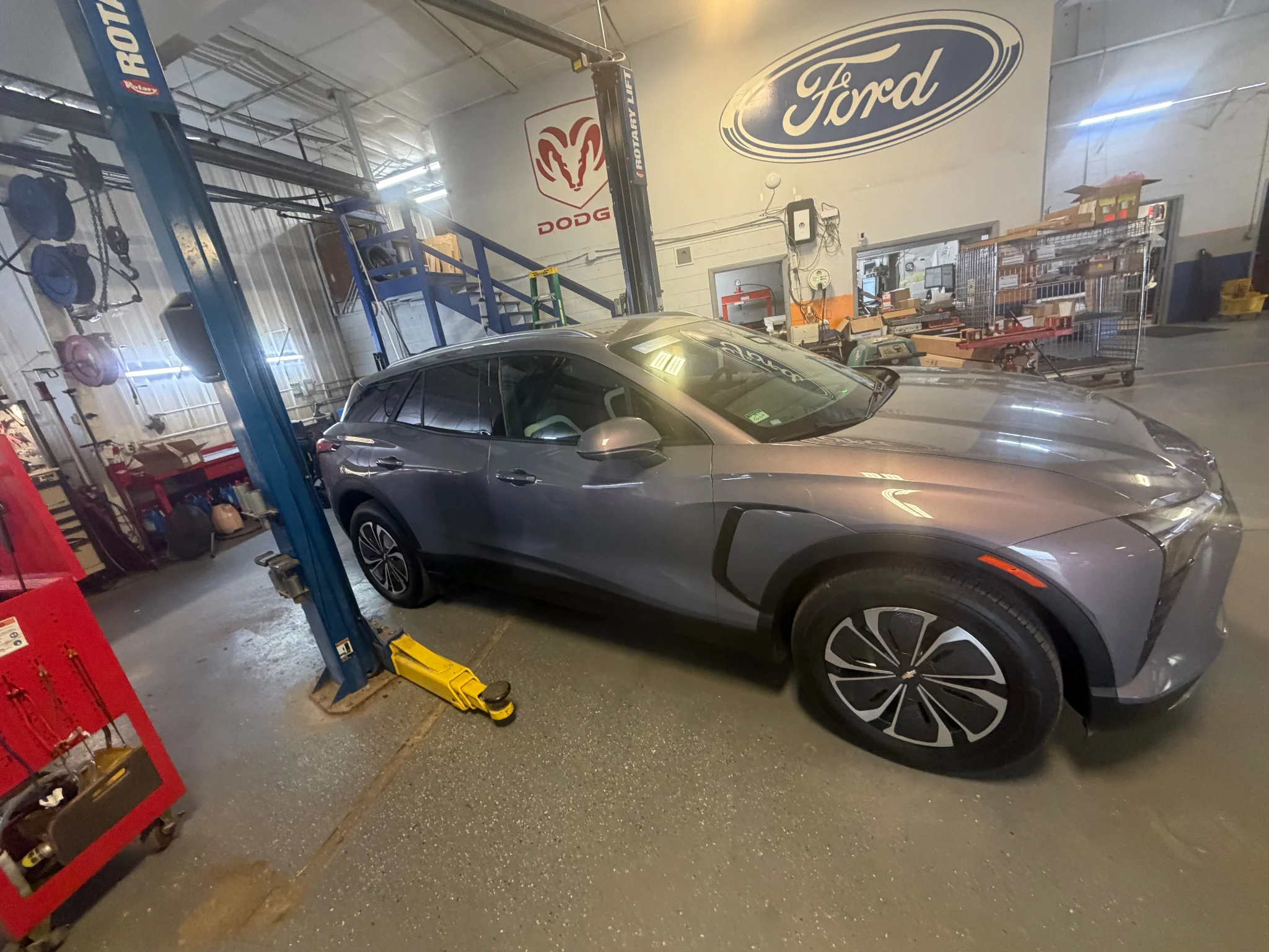 Used 2024 Galaxy Gray Metallic Chevrolet eAWD LT image 31