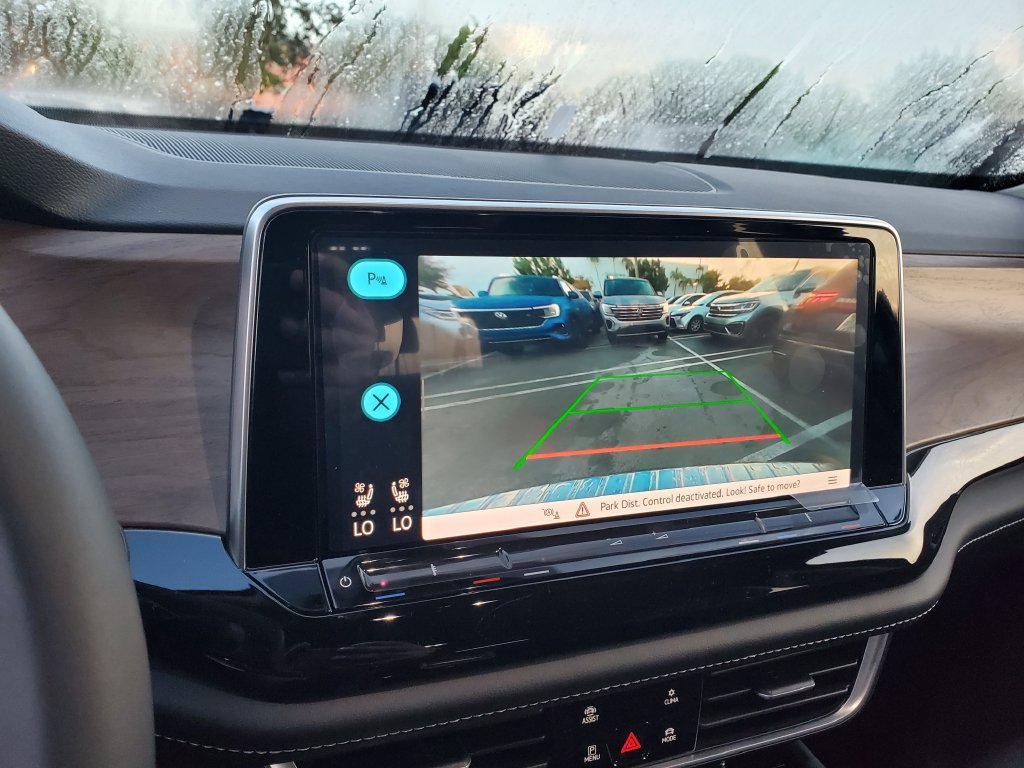 New 2026  Volkswagen SE w/Technology image 10
