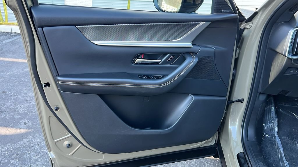 2025 Mazda CX-70 Premium Package - Photo 21