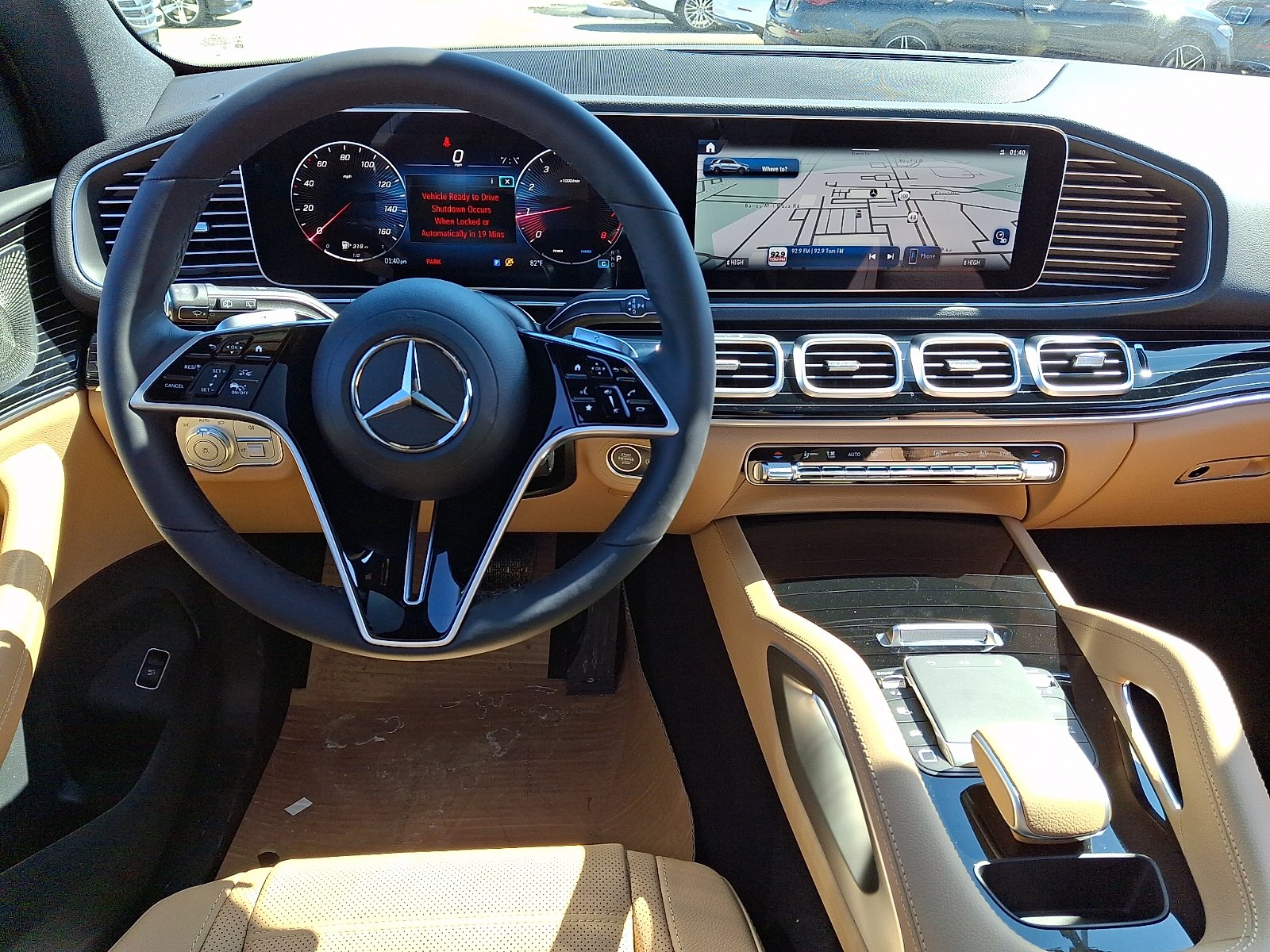 New 2026 MANUFAKTUR Moonlight White Metallic Mercedes-Benz GLE 350 image 9
