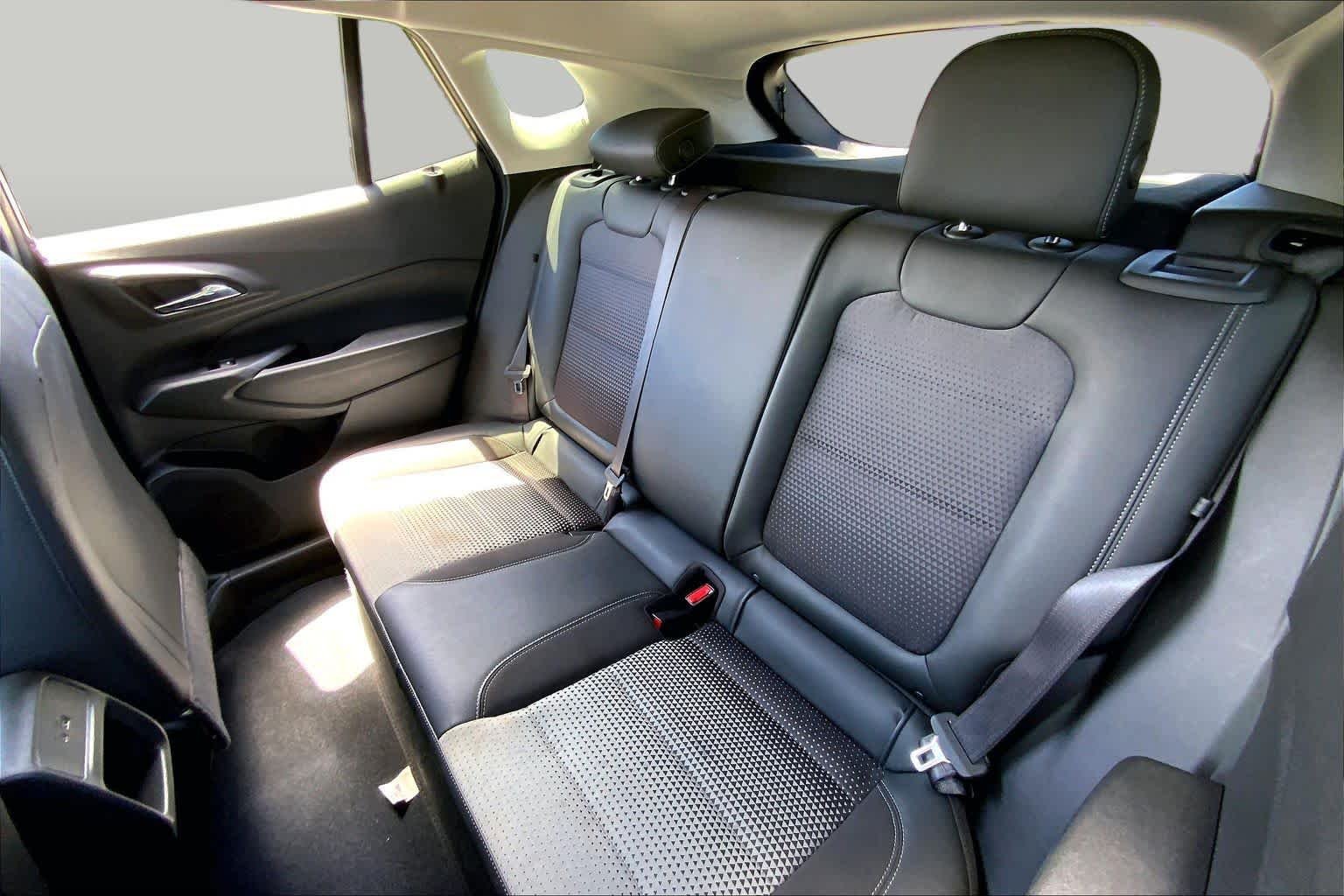 Used 2025 Mosaic Black Metallic Chevrolet LT image 20