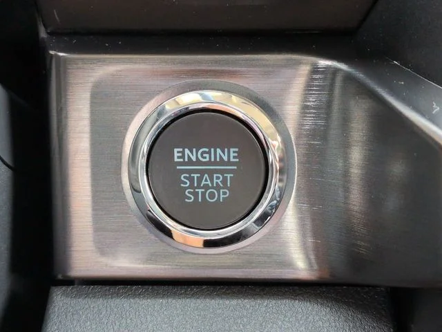 New 2026 Gray Ford Lariat image 28