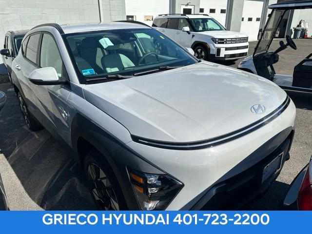 Used 2024 Gray Hyundai SEL image 1