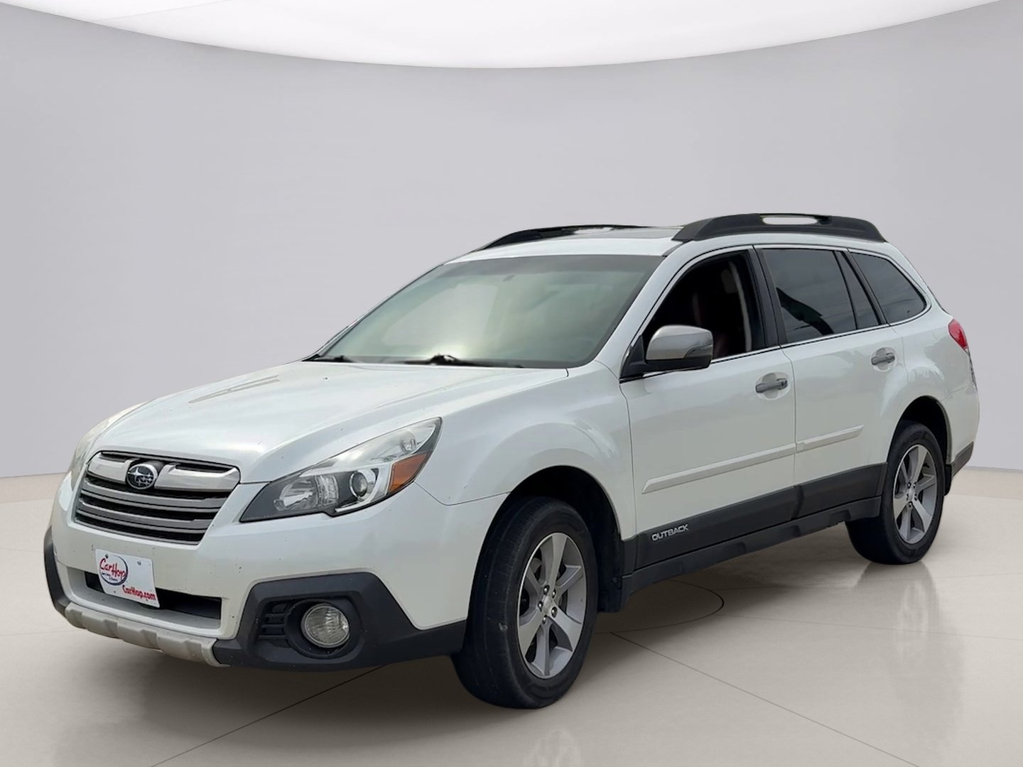 Used 2013 White Subaru LIMITED image 1