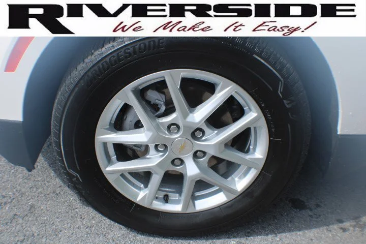 Used 2024 Summit White Chevrolet LS image 5