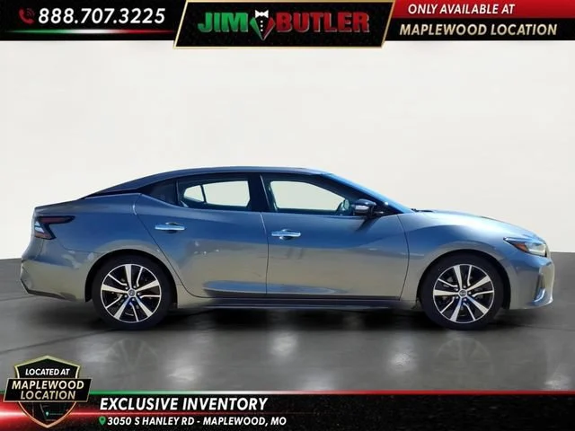 Used 2022 Gray Nissan SV Xtronic CVT image 5
