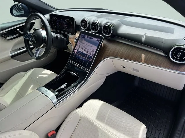 Used 2024  Mercedes-Benz C 300 image 17